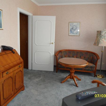 Wiking Hotel Хенщед-Улцбург Екстериор снимка